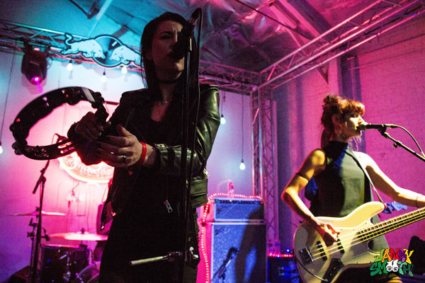 Dum Dum Girls