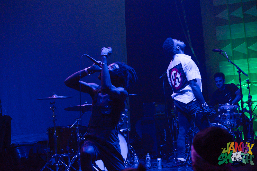 ho99o9