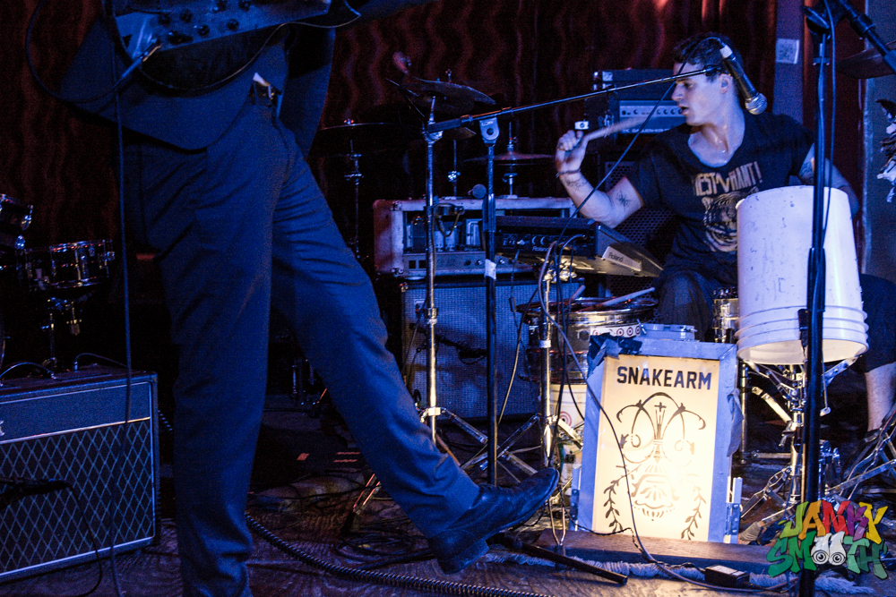 Snakearm