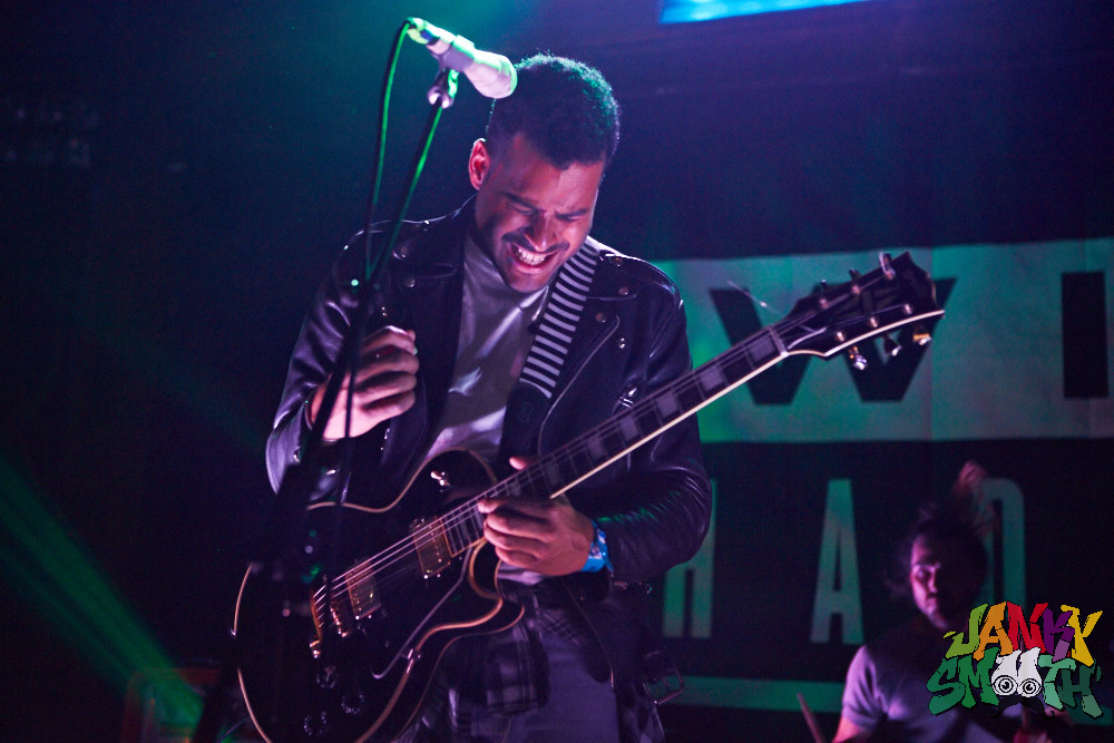 TwinShadow
