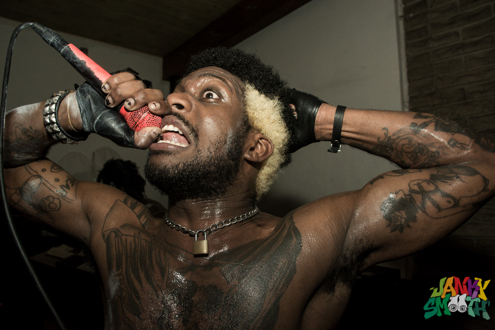 Ho99o9