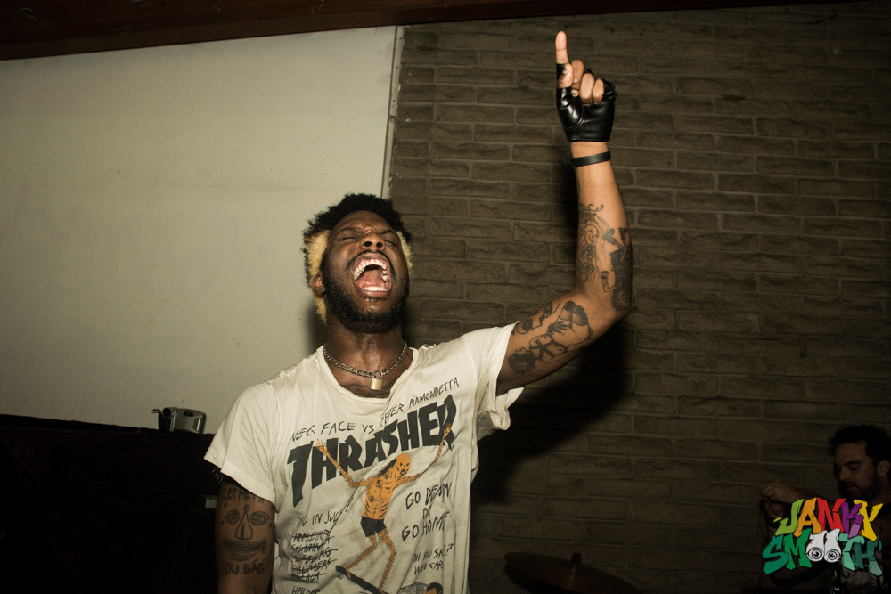 Ho99o9-fied