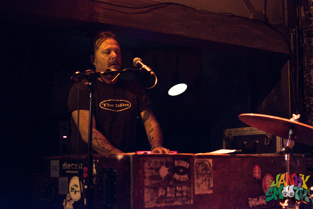 Mike Watt and Secondmen at Harvard and Stone