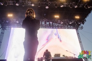 Flume_Miike_Snow_FYF_main_stage_1