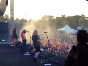 L7 at Riot Fest Chicago 2015 by Danny Baraz