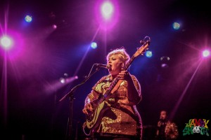 Shannon and the Clams at El Rey Theatre shot by Julien Kelly