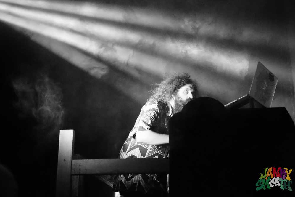 The Gaslamp Killer Opening for Questlove