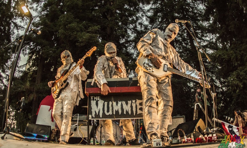 The Mummies at Burger Boogaloo by Joanna Bautista