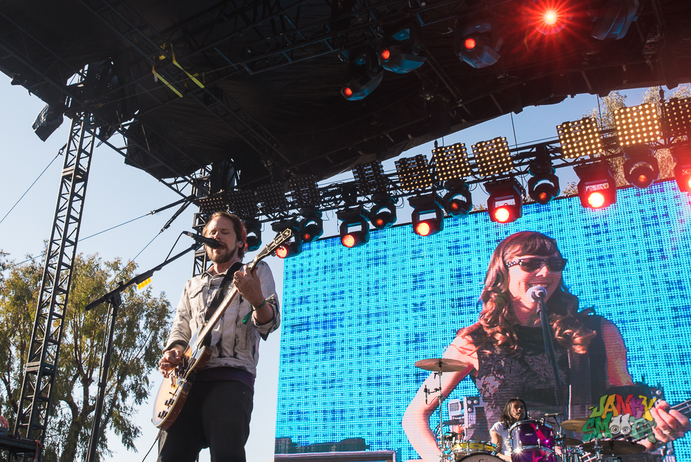 Silversun Pickups at When We Were Young
