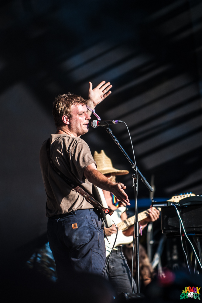 Mac DeMarco at FYF 2017
