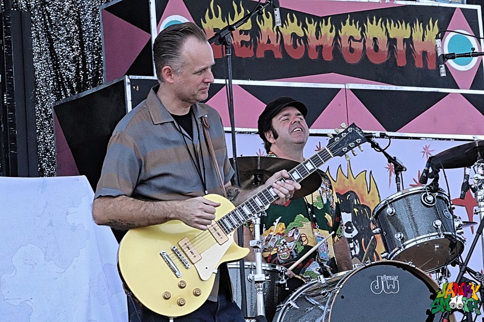 Deke Dickerson