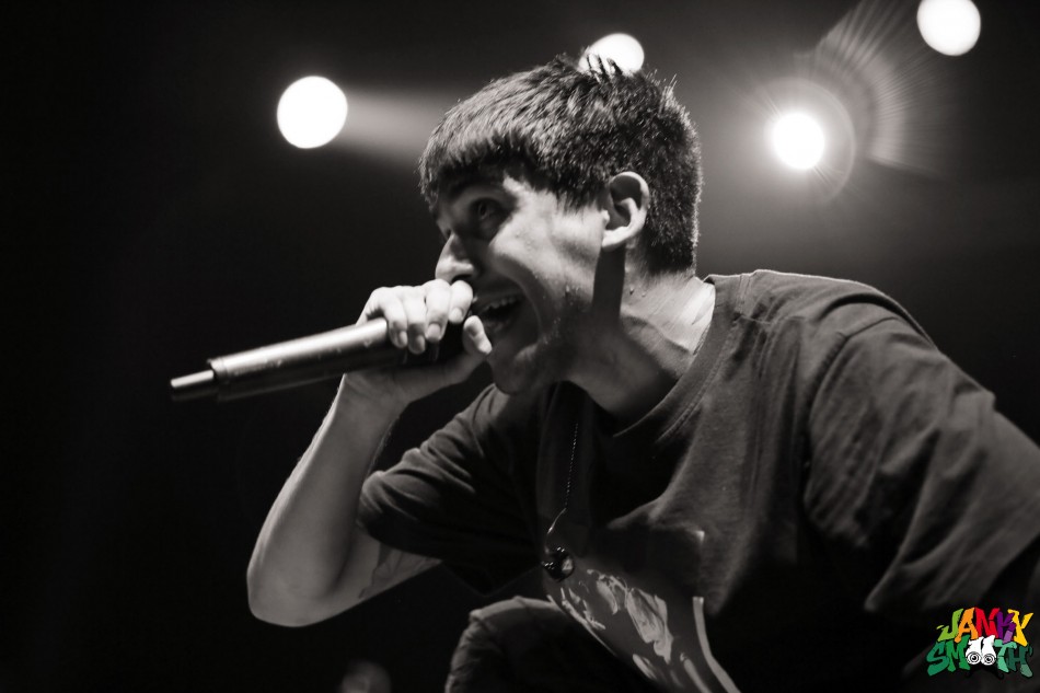 Crown The Empire