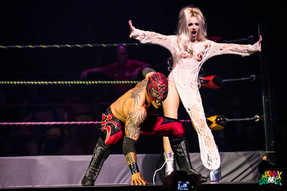 Lucha Vavoom