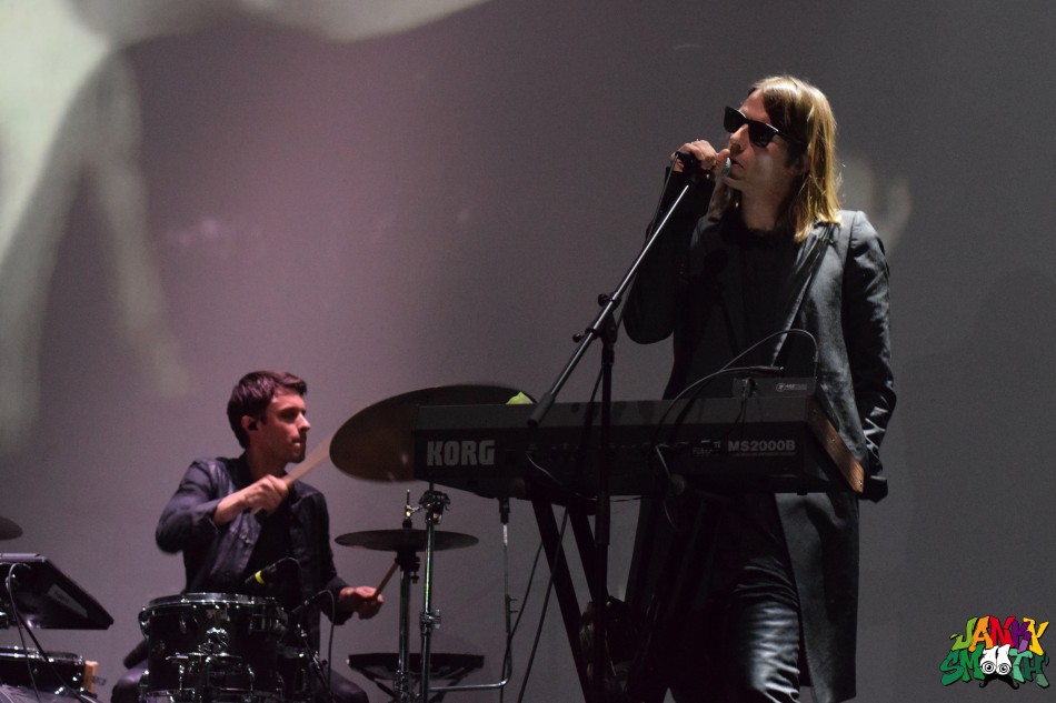 Cold Cave