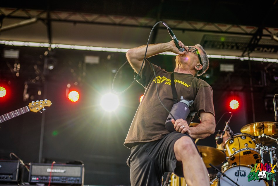 Descendents