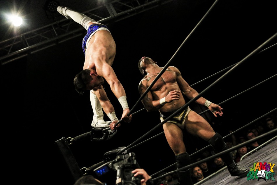 Jake Atlas vs Desmond Xavier