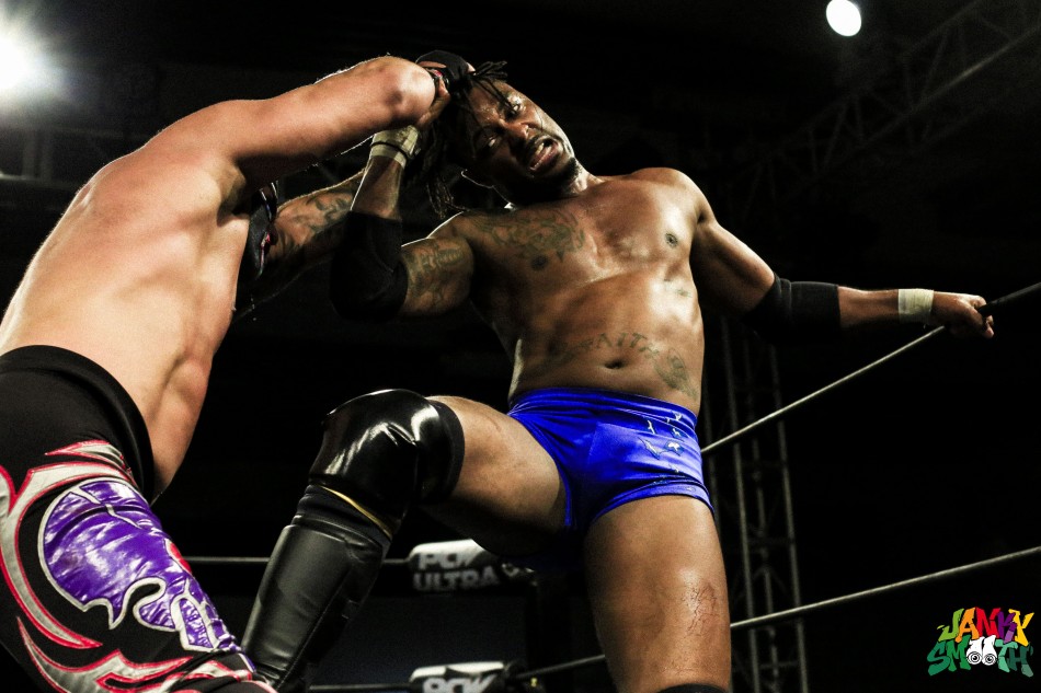 Shane Strickland v Mil Muertas