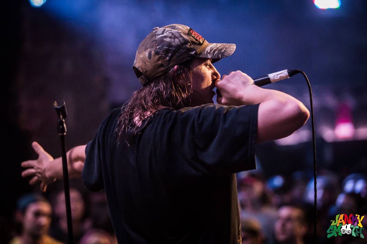 Power Trip shot by Veronika Reinert