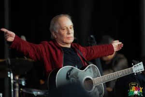 Paul Simon