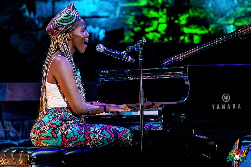 Thandi Ntuli