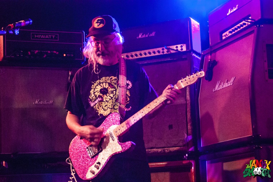 Dinosaur Jr.