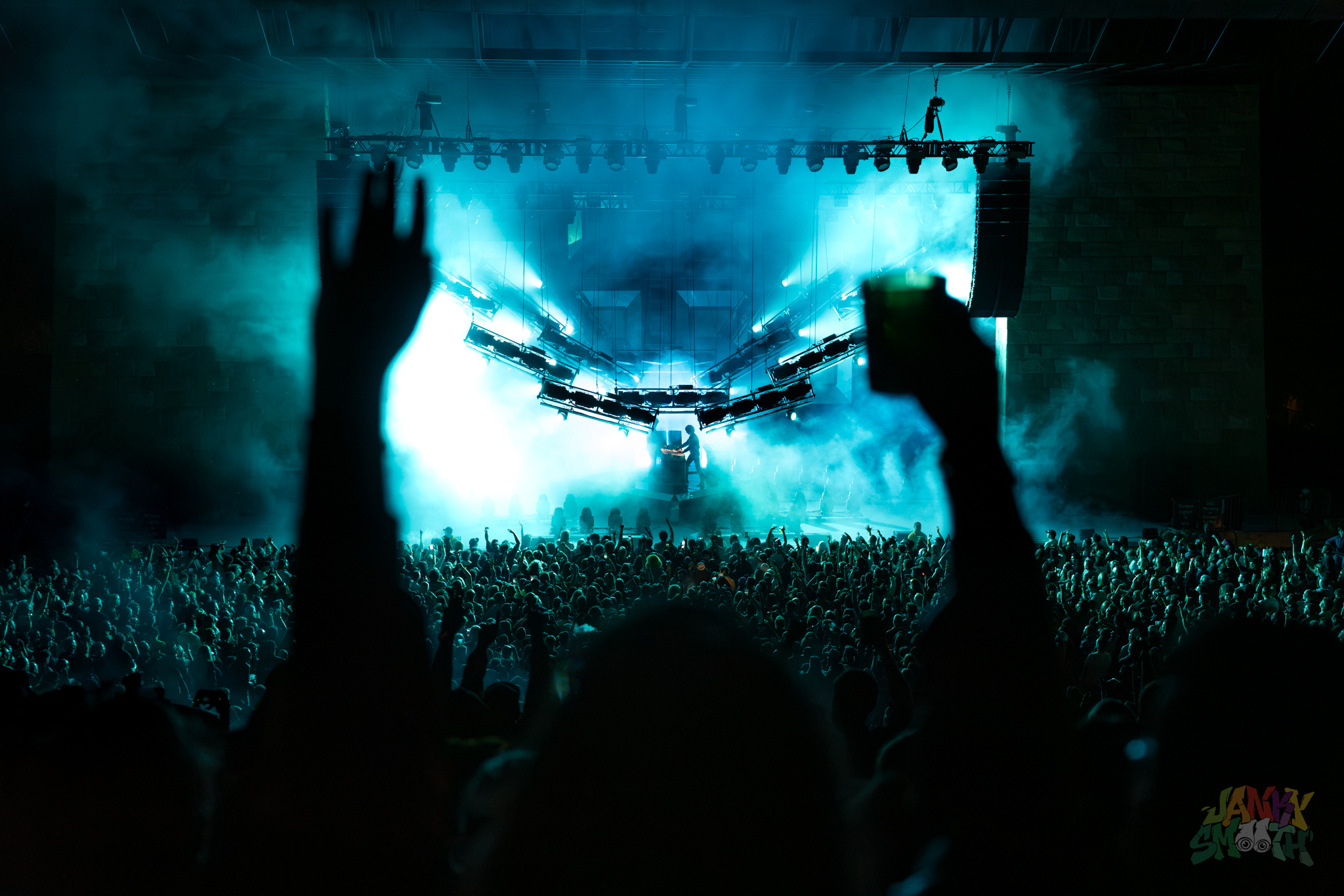Justice at Santa Barbara Bowl shot by Michelle Evans