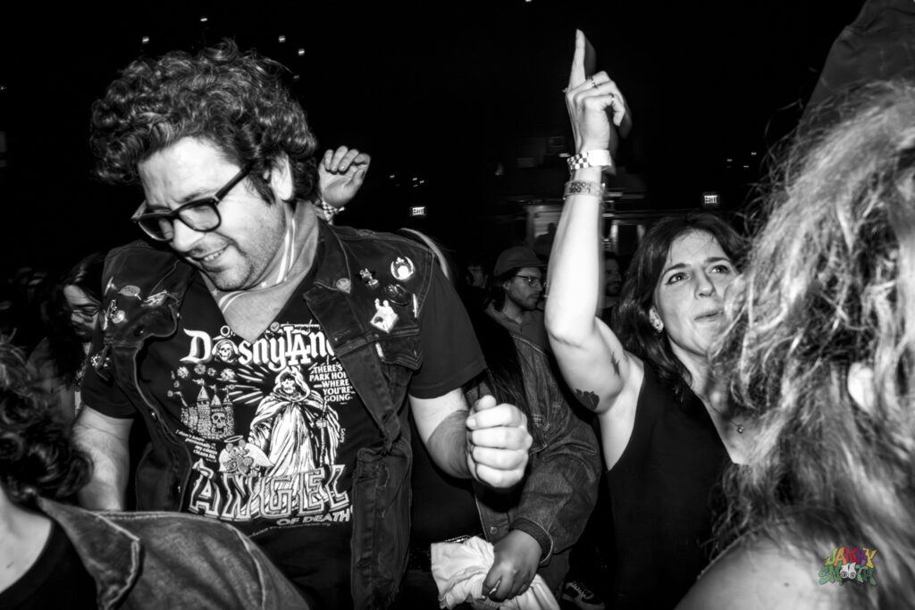 King Tuff Farewell at The Lodge Room by Taylor Wong