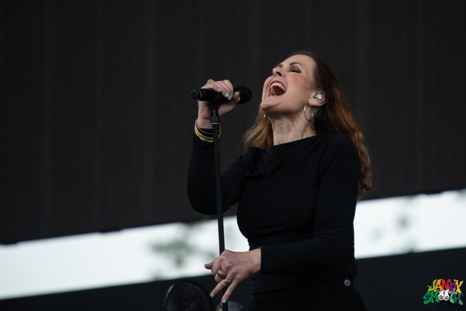 Alison Moyet at Cruel World by Albert Licano