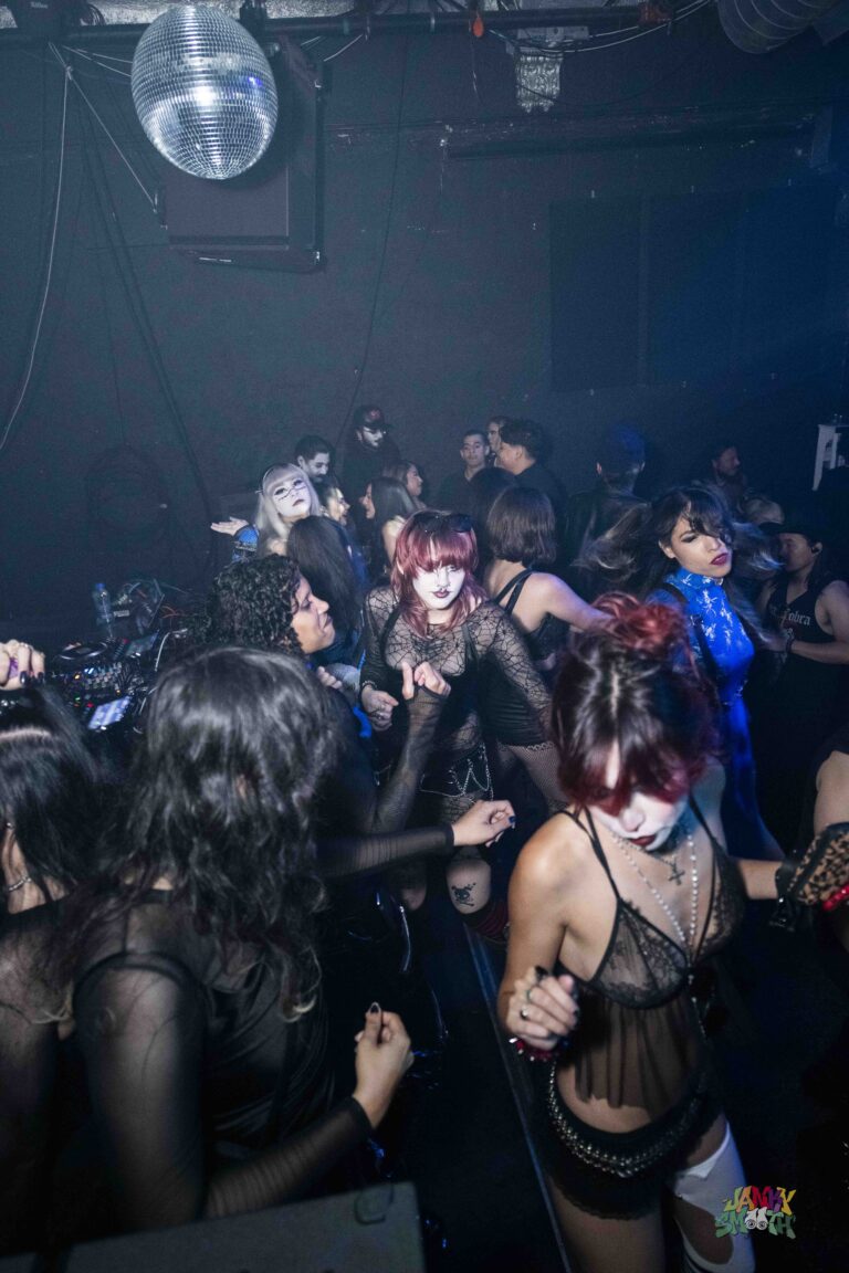 Das Bunker Summer Massive at Catch One by Taylor Wong