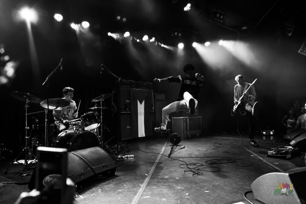 KennyHoopla by Taylor Wong