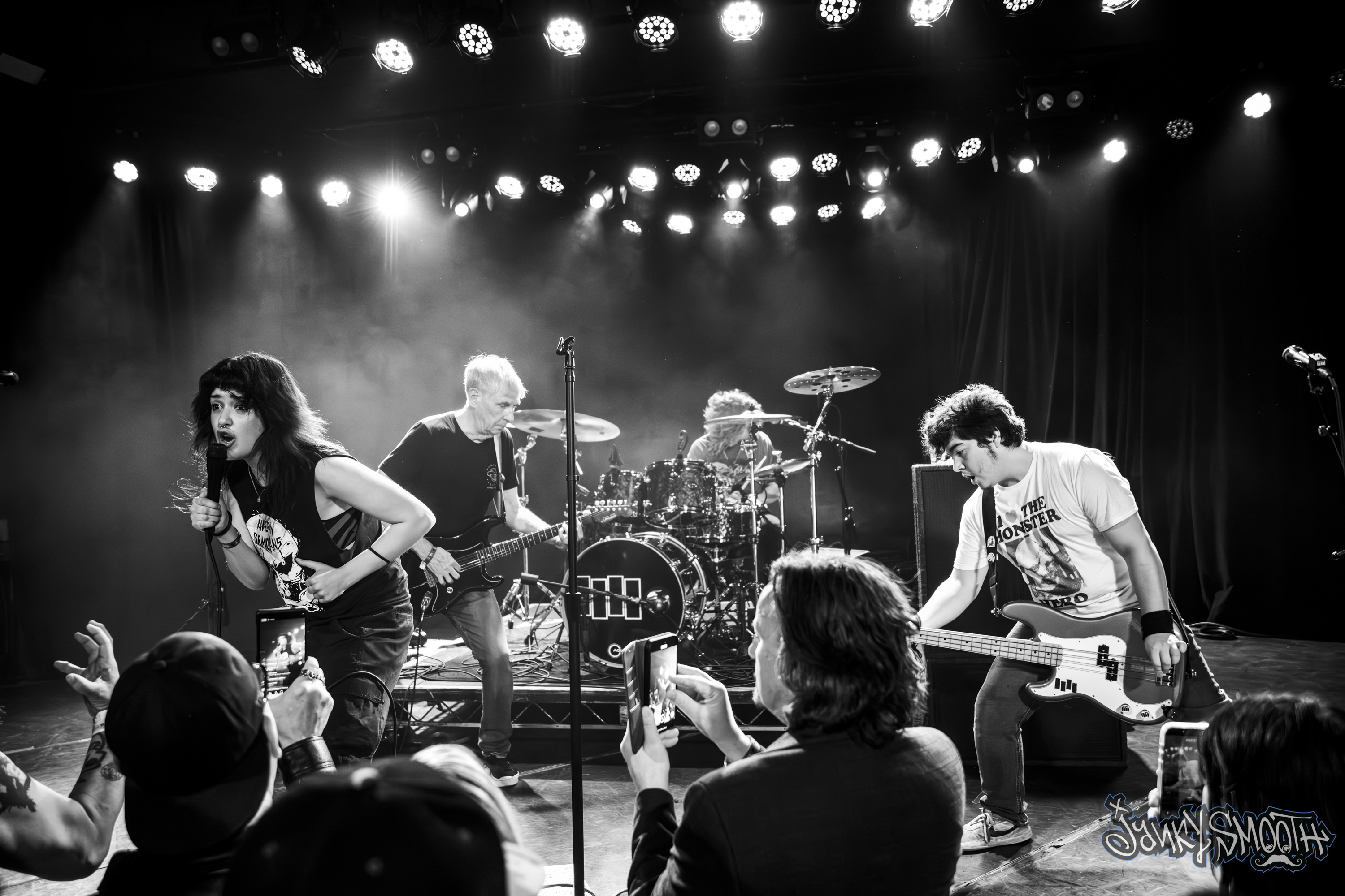 Black Flag At The Roxy and The Greg Ginn Predicament - Jankysmooth